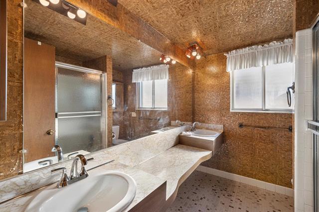 Builiding view twenty two for 33538 Somerset, Sterling Heights, MI. 48312