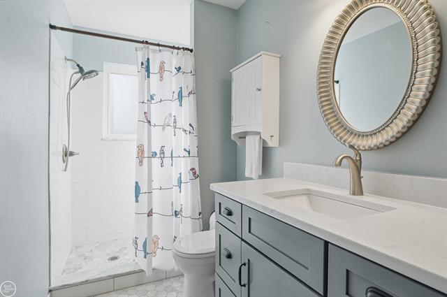 Builiding view ten for 23824 Lakewood, Saint Clair Shores, MI. 48082