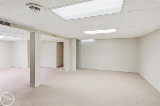 Builiding view thirteen for 23824 Lakewood, Saint Clair Shores, MI. 48082