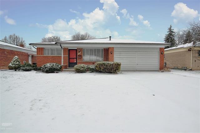 front view for 33633 Swan Dr, Sterling Heights, Mi. 48312