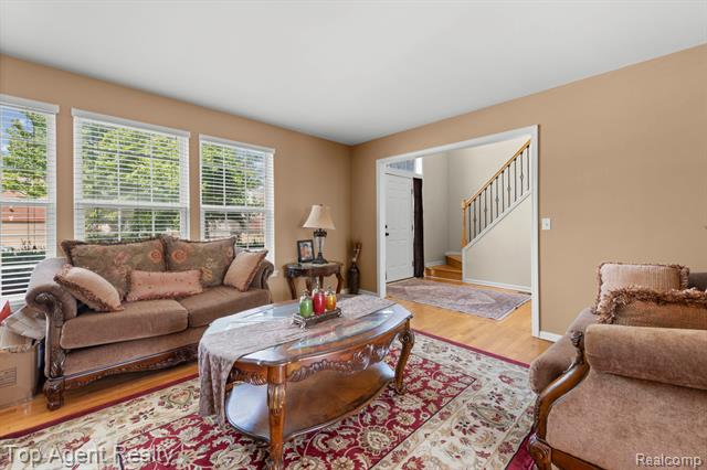 Builiding view eleven for 33780 Stonecrest, Sterling Heights, MI. 48312