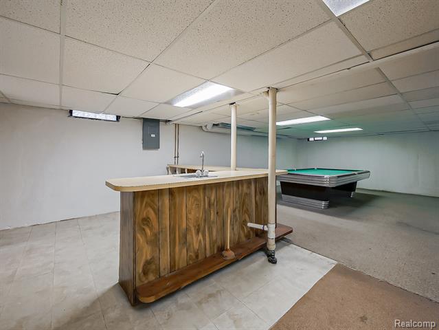 Builiding view twenty four for 21662 Flanders, Farmington, MI. 48335