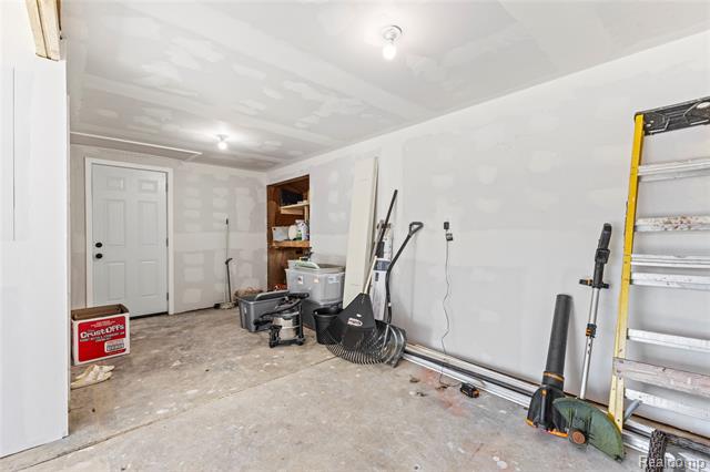 Builiding view twenty four for 34585 Koch, Sterling Heights, MI. 48310