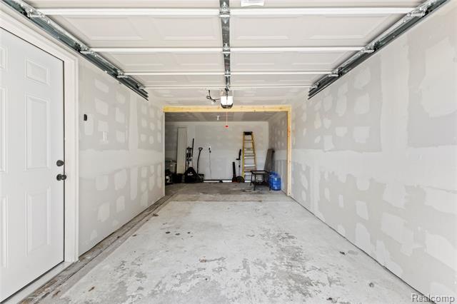 Builiding view twenty three for 34585 Koch, Sterling Heights, MI. 48310