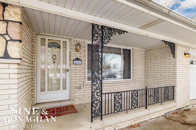 Builiding view one for 5280 Kreger, Sterling Heights, MI. 48310