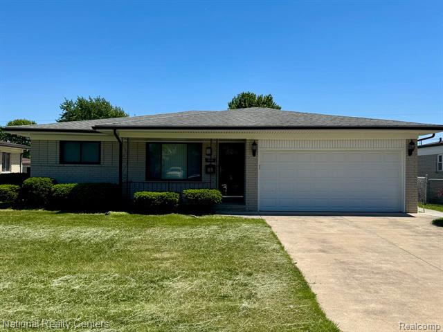 front view for 34528 Hawke Dr, Sterling Heights, Mi. 48310