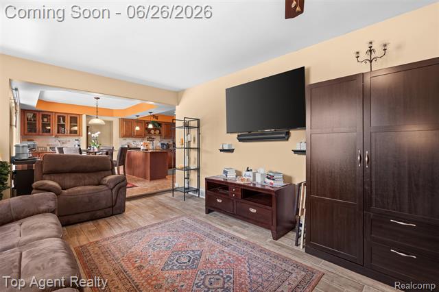Builiding view fourteen for 11134 Fairway, Sterling Heights, MI. 48312