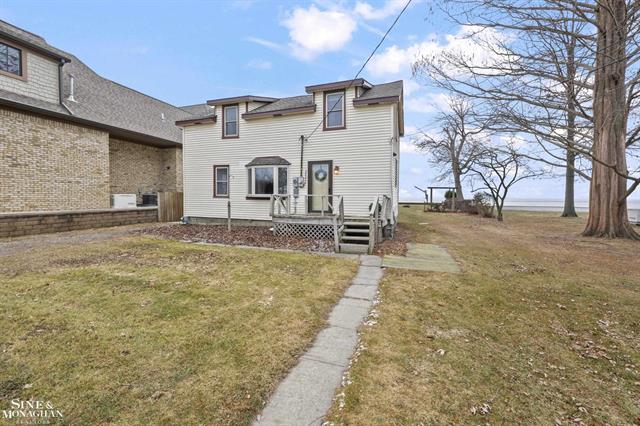 Builiding view one for 34590 Jefferson, Harrison Township, MI. 48045