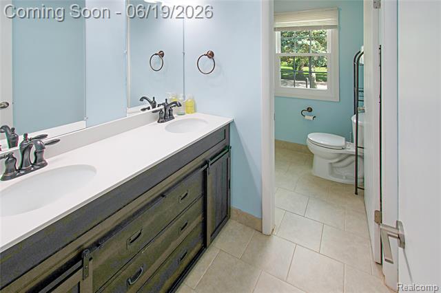 Builiding view fifteen for 12137 Volpe, Sterling Heights, MI. 48312