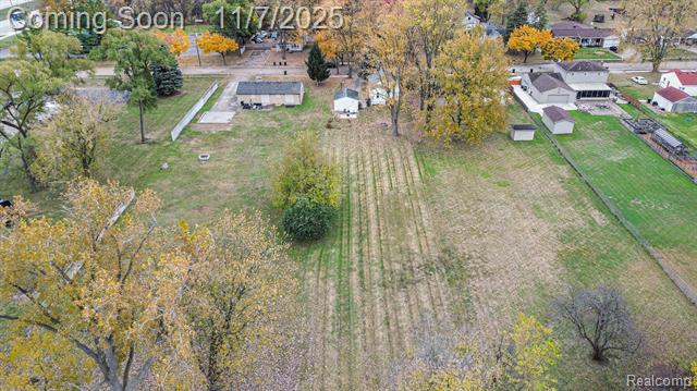 Builiding view fifteen for 5555 Kreger, Sterling Heights, MI. 48310