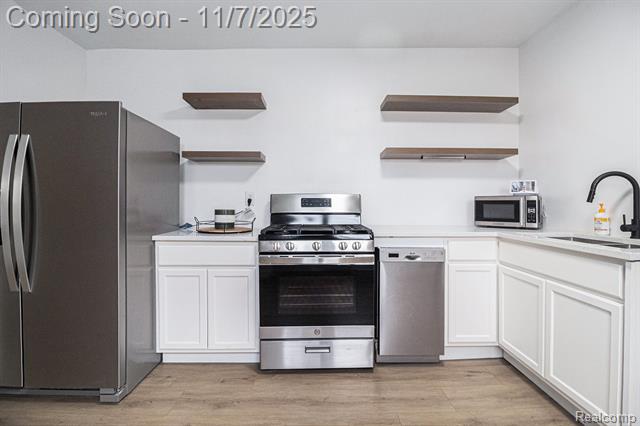 Builiding view six for 5555 Kreger, Sterling Heights, MI. 48310