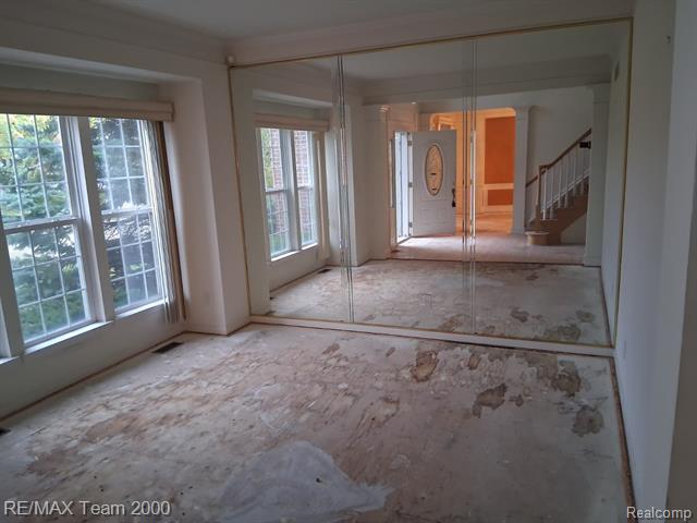 Builiding view forty one for 34495 Orsini, Sterling Heights, MI. 48312