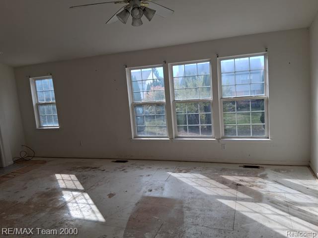 Builiding view fourteen for 34495 Orsini, Sterling Heights, MI. 48312