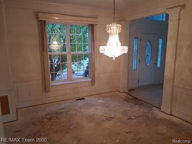 Builiding view nine for 34495 Orsini, Sterling Heights, MI. 48312