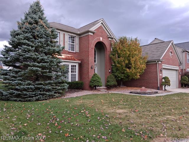 Builiding view one for 34495 Orsini, Sterling Heights, MI. 48312