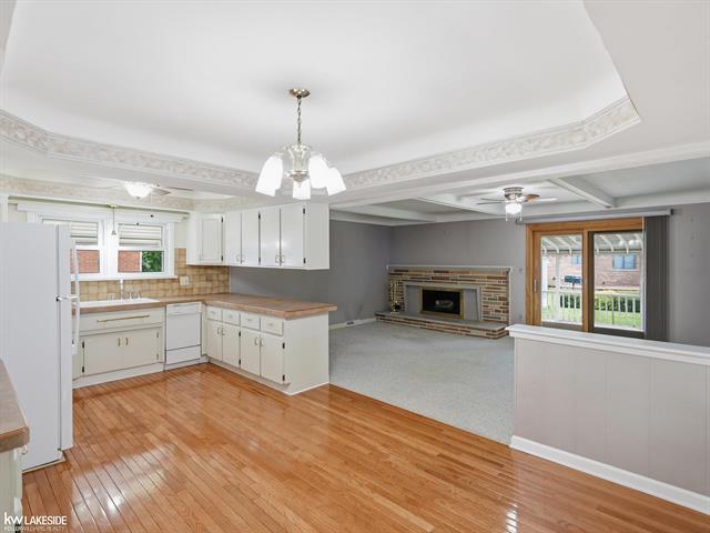 Builiding view twelve for 34265 Greentrees Roa, Sterling Heights, MI. 48312