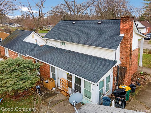 Builiding view forty one for 21560 Collingham, Farmington, MI. 48336