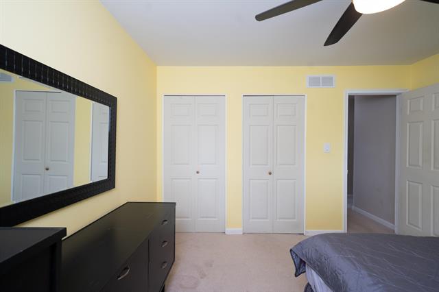 Builiding view forty for 14490 Edshire, Sterling Heights, MI. 48312