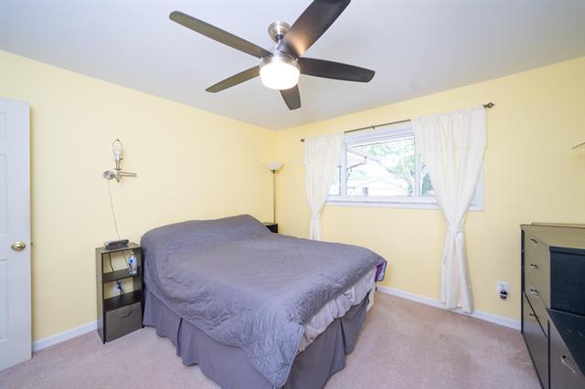 Builiding view thirty eight for 14490 Edshire, Sterling Heights, MI. 48312
