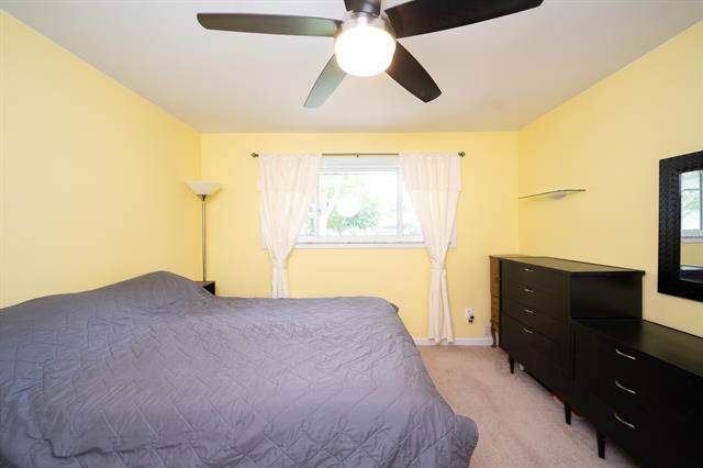 Builiding view thirty nine for 14490 Edshire, Sterling Heights, MI. 48312