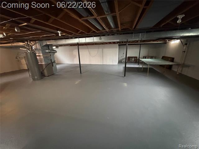 Builiding view eighteen for 35284 Vito, Sterling Heights, MI. 48310