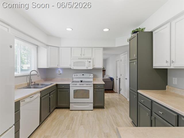 Builiding view seven for 12212 Polara, Sterling Heights, MI. 48312