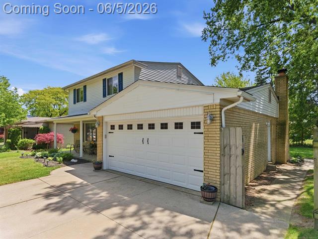 Builiding view twenty three for 12212 Polara, Sterling Heights, MI. 48312