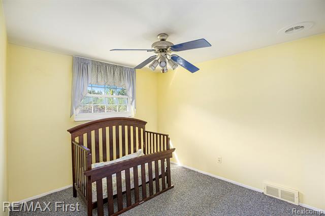 Builiding view twenty five for 12284 Polara, Sterling Heights, MI. 48312