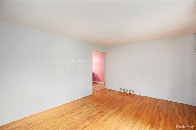 Builiding view three for 2405 Elmcrest, Sterling Heights, MI. 48310