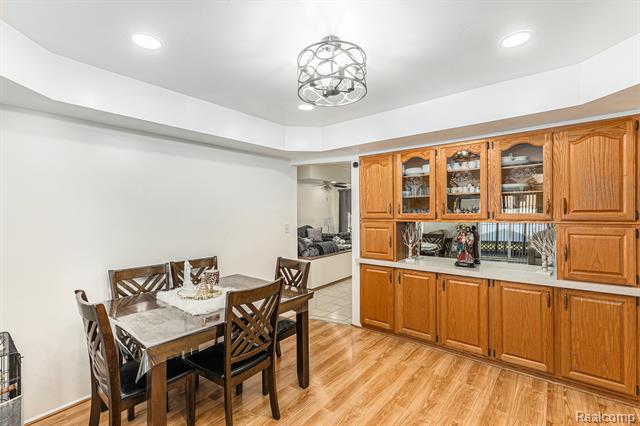 Builiding view eight for 35220 Eden Park, Sterling Heights, MI. 48312