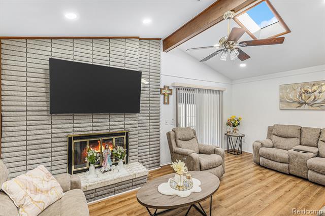 Builiding view five for 35220 Eden Park, Sterling Heights, MI. 48312