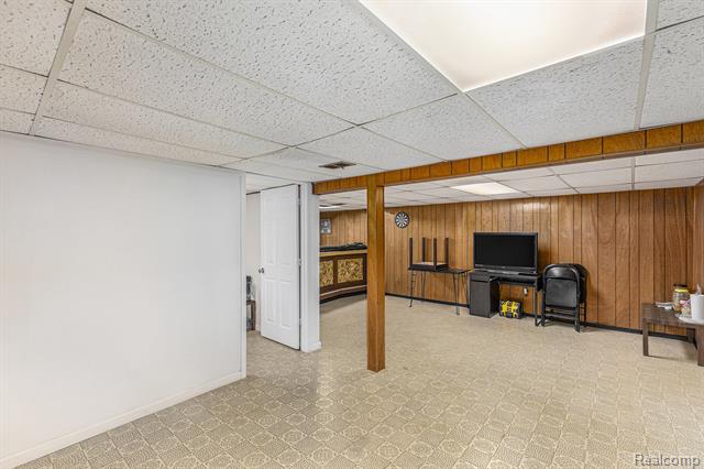 Builiding view twenty two for 35220 Eden Park, Sterling Heights, MI. 48312