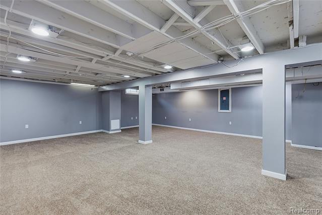 Builiding view twenty two for 35074 Lana, Sterling Heights, MI. 48312