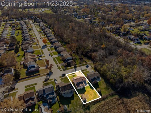 Builiding view fifty eight for 2849 Elmcrest, Sterling Heights, MI. 48310