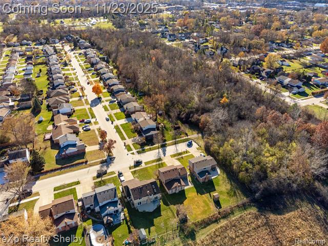 Builiding view fifty seven for 2849 Elmcrest, Sterling Heights, MI. 48310