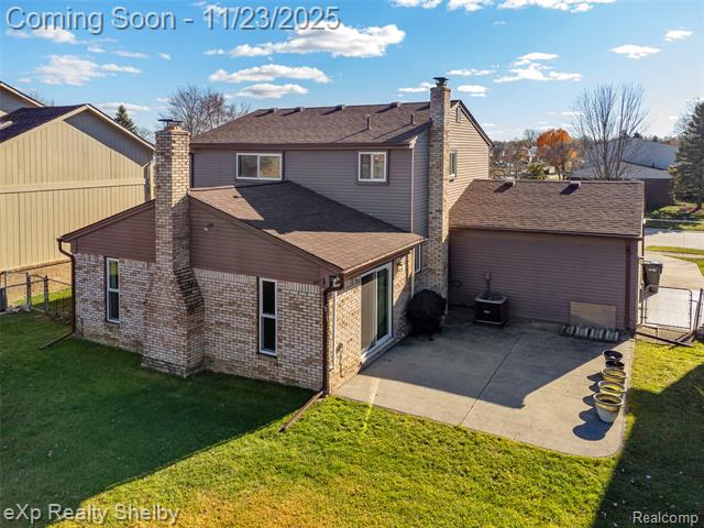 Builiding view seventy three for 2849 Elmcrest, Sterling Heights, MI. 48310