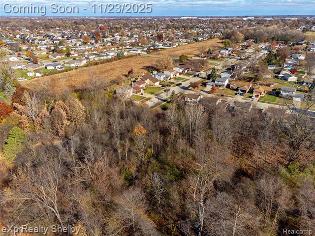 Builiding view sixty four for 2849 Elmcrest, Sterling Heights, MI. 48310