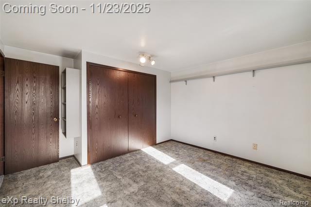 Builiding view thirty seven for 2849 Elmcrest, Sterling Heights, MI. 48310