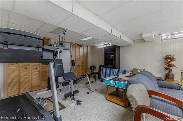 Builiding view fifteen for 35554 Buxton, Sterling Heights, MI. 48310