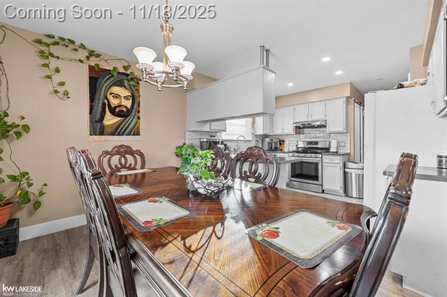 Builiding view sixteen for 35646 Maureen, Sterling Heights, MI. 48310