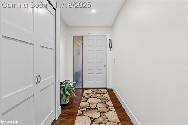 Builiding view twelve for 35646 Maureen, Sterling Heights, MI. 48310