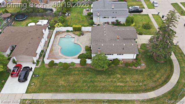 Builiding view thirty six for 35729 Duke, Sterling Heights, MI. 48310