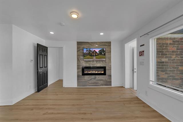 Builiding view seven for 21004 Reimanville, Ferndale, MI. 48220
