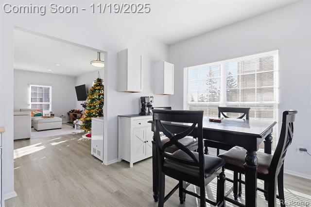 Builiding view eight for 36123 Dominion, Sterling Heights, MI. 48310