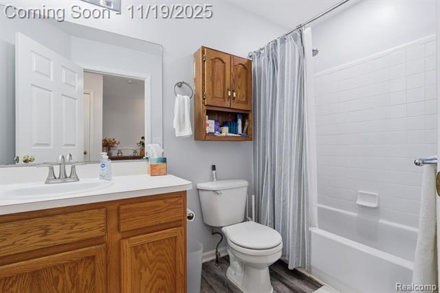 Builiding view thirteen for 36123 Dominion, Sterling Heights, MI. 48310