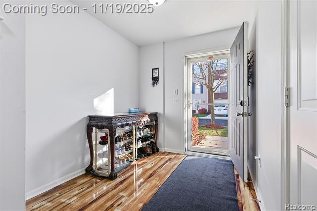 Builiding view twenty three for 36123 Dominion, Sterling Heights, MI. 48310