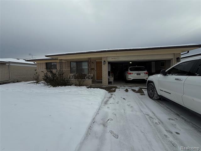 Builiding view twenty three for 3650 Veronica, Sterling Heights, MI. 48310