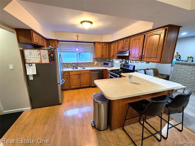 Builiding view five for 35636 Bonneville, Sterling Heights, MI. 48312