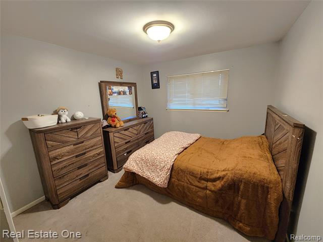 Builiding view nine for 35636 Bonneville, Sterling Heights, MI. 48312