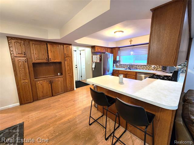 Builiding view seven for 35636 Bonneville, Sterling Heights, MI. 48312
